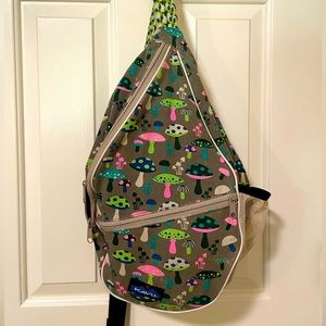 Mushroom print Kavu Paxton rope sling pack. EUC